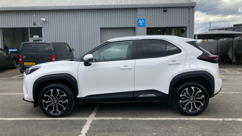 Toyota Yaris Cross 1.5 Hybrid Design 5dr CVT Hybrid Estate